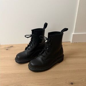 Dr martens 1460 MONO Smooth Leather Lace Up Boots